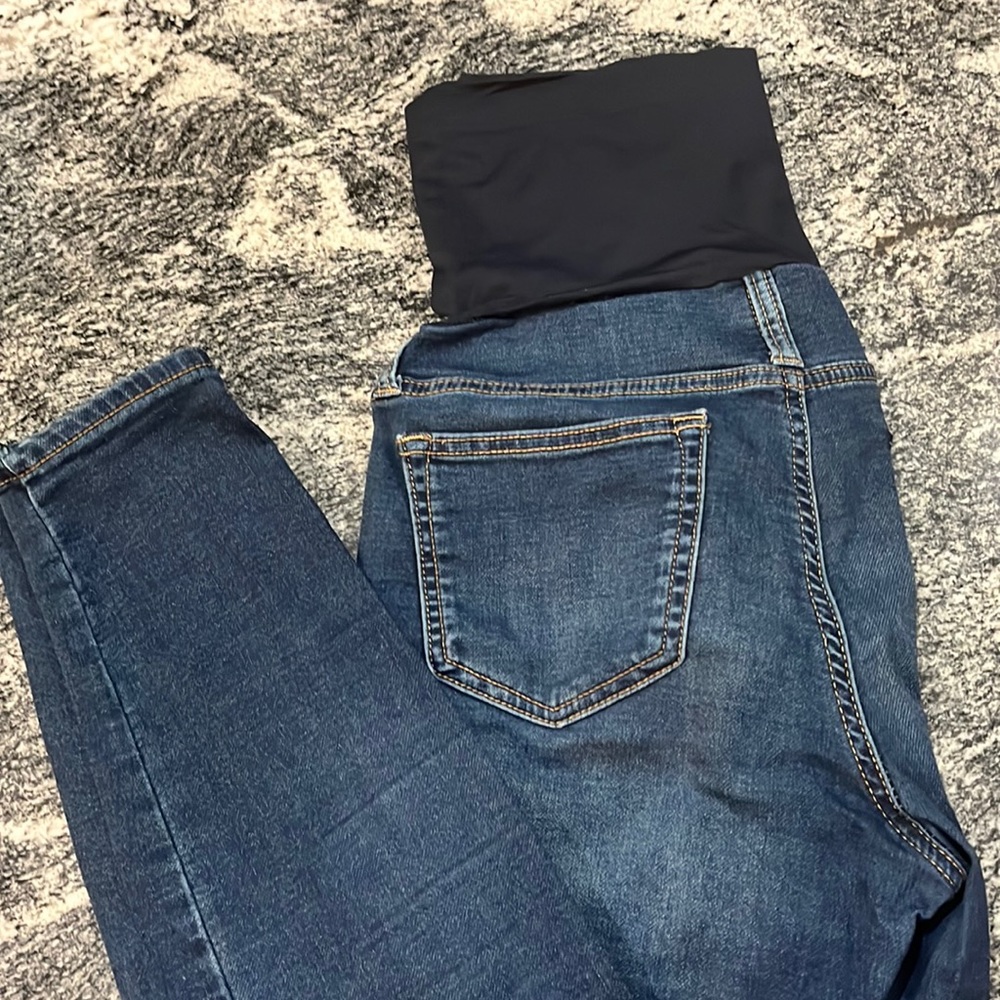 Maternity Skinny Jegging